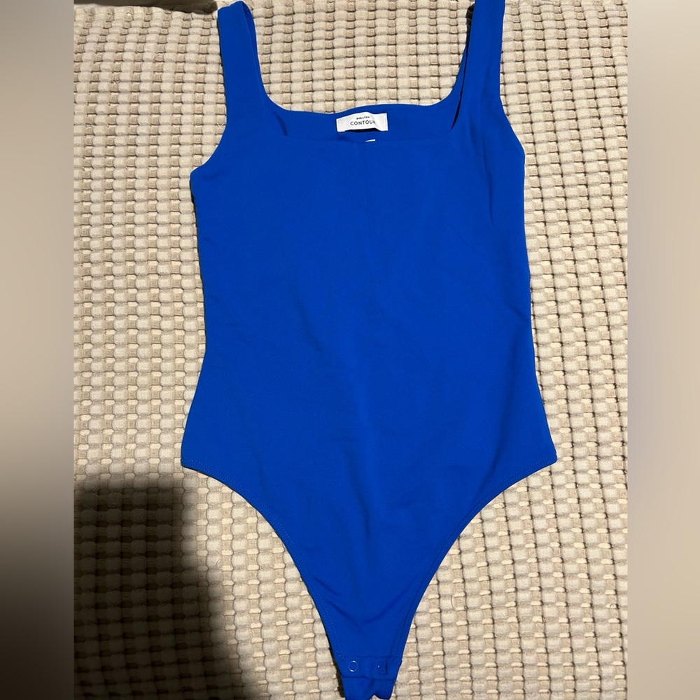 Aritzia Babaton Contour Cobalt Blue Top